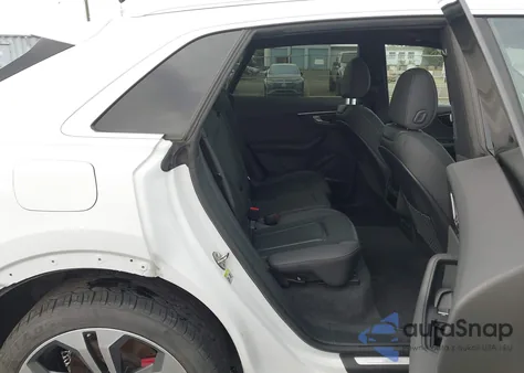 2019 Audi Q8 55 Premium z USA, uszkodzony, nr VIN WA1BVAF15KD042587